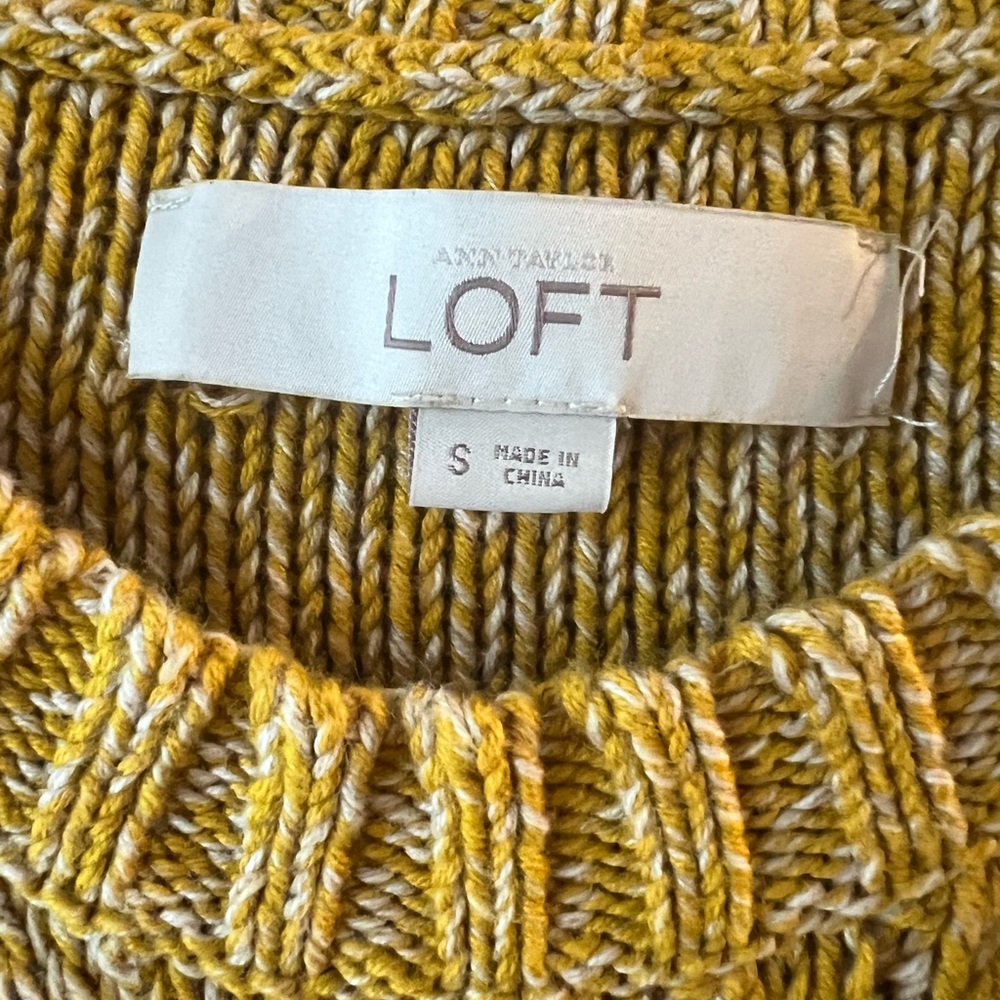 Yellow loft sweater - Picture 2 of 3